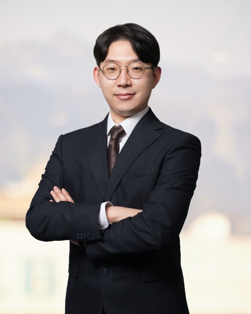 Kyumin Kang